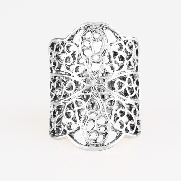 Jewelry - Picture 6 of 8